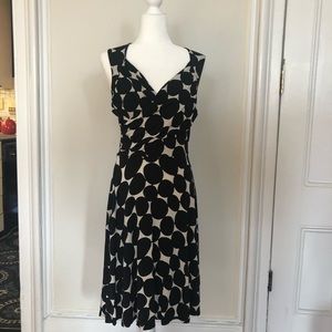 Leota Sleeveless Sweetheart Fit and Flare Dress